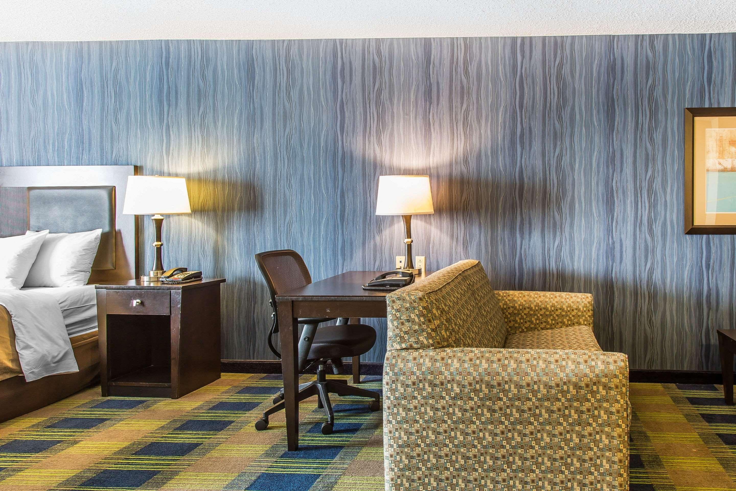 Comfort Inn & Suites Meriden Zewnętrze zdjęcie